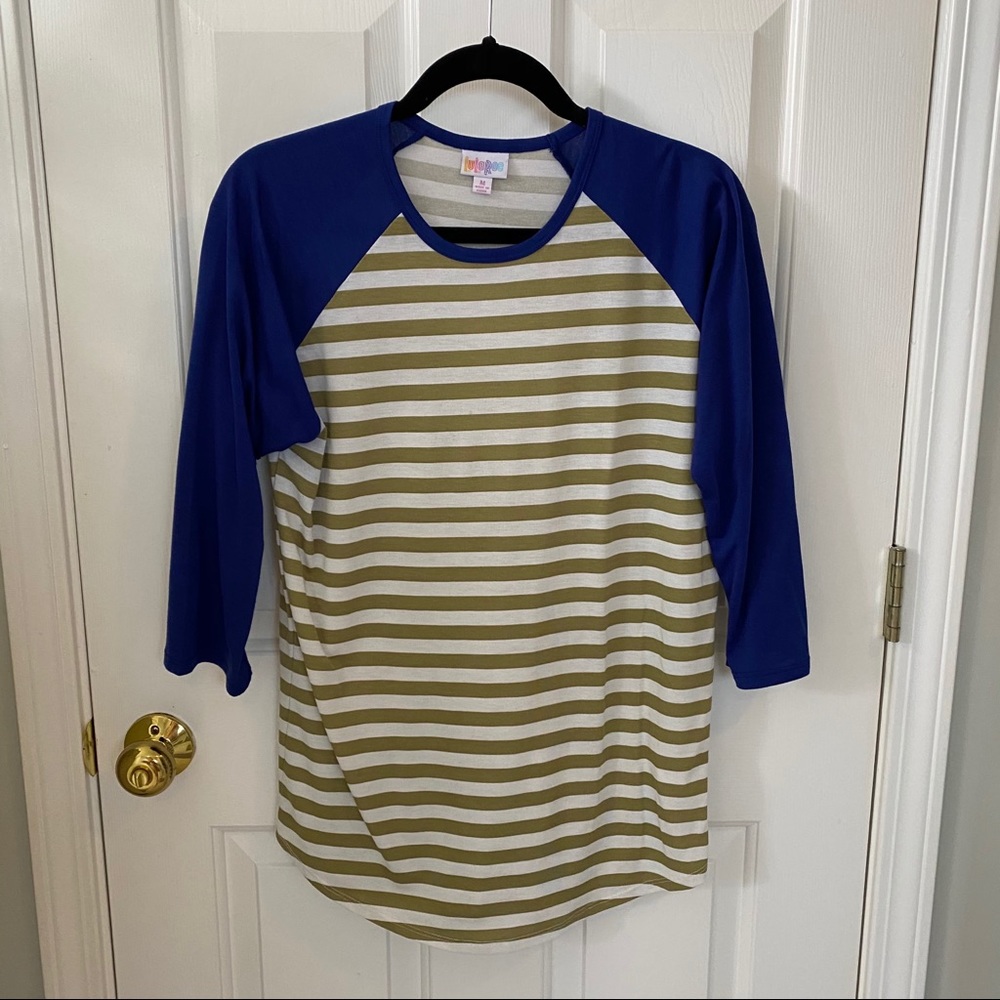 Navy and olive baseball tee